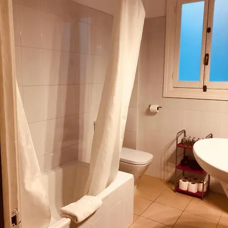 Lodgingmalaga Cristo De La Epidemia Appartement *